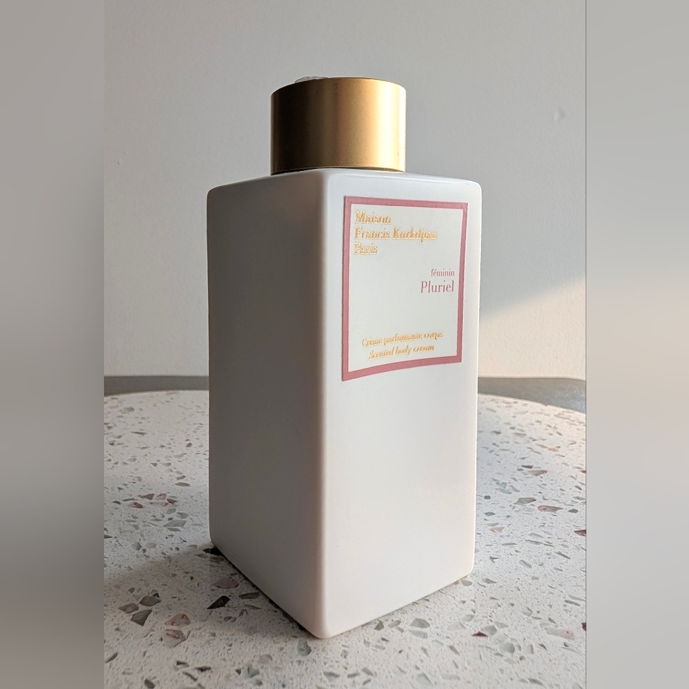 Maison Francis Kurkdjian Feminine Pluriel Cream with Gold Cap